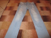 Denim Wear Modische Damenjeans Größe 40, neu.