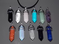 Kette & Anhänger Natur Edelstein Spitzen Chakra Gemstone hexagonal Halskette