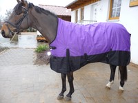 *1200 D. OUTDOORDECKE+HIGHNECK Fleecefutter, Wasserdicht 135 cm LILA - SCHWARZ