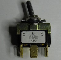 NEU ! 1 Stück  20A Kippschalter 2 x UM,  IP67(wasserdicht), M12, 6-polig