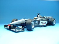 MINICHAMPS B66962117 MP4/15 F1 McLaren Mercedes Mika Häkkinen in 1:18 LIMITED
