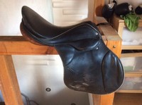 Gebrauchter, älterer Vielseitigkeitssattel