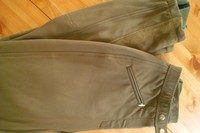 Cavallo Reithose Gr. 36 - 38 Lederbesatz grün Derby mit Steg für Reitstiefletten