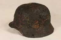 Stahlhelm Wehrmacht Bodenfund