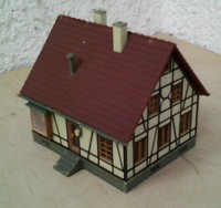 Pola / Kibri / Faller / Vollmer H0 Einfamilienhaus mit Fachwerk / Fachwerkhaus