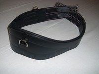 Sattelgurt "ATH Evolution" aus Leder, anatomisch geformt, schwarz, neu