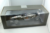 MINICHAMPS MP4/16 F1 McLaren Mercedes M. Häkkinen in 1:18 LIMITED