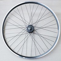 28" VORDERRAD MIT SHIMANO NABENDYNAMO 3N72 EXAL ZX 19 FELGE DT NIRO SPEICHE