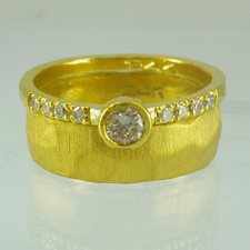24k yellow gold engagement rings