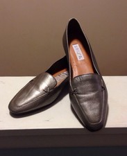 Vintage Unisa Gold Metallic Flats Size Fits 7 1/2 Made In Brazil Never Worn