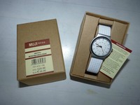 Original Muji Damen Armbanduhr weiß Kunstlederarmband weiß