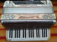 akkordeon  harmonia 120 bas
