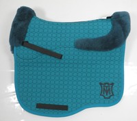 Mattes Eurofit Schabracke Dressur, petrol/petrol mit Lammfell m. Mattes Logo