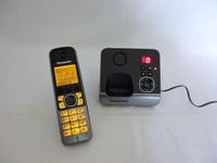 Panasonic KX-TG 6721 mit Anrufbeantworter