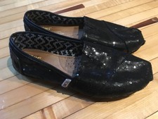 Toms Black Glitter Look Size W7 Great Condition