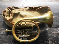 Dachbodenfund,Blasinstrument,Jagdhorn,Posaune,Klingental,mit Tasche