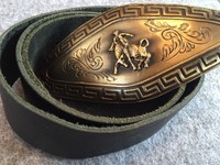 Gürtel mit einzigartiger Schnalle