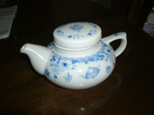 The English Tea Collection Tea Pot - Andrea by Sadek~Tea Pots~Flowers~Tea Cups
