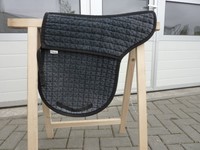 Satteldecke VS Springen schwarz mit Tasche für Gelkissen