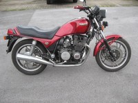 YAMAHA XJ 750 SECA Baujahr 1982 BASTLERFAHRZEUG wie abgebildet  der Motor DREHT