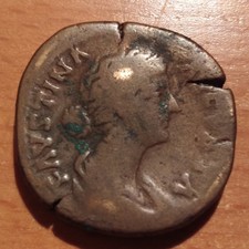 New listing
Nice Venus Victrix Ae Sestertius of Faustina Ii
