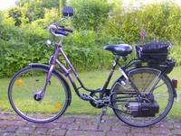 Hercules Saxonette mit Rücktritt, schwarz / lila, 26 Zoll gebraucht