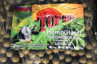 TOP SECRET Futterboilies Hanf / Hemp 10kg / 18mm für Karpfenangeln ganz Frisch