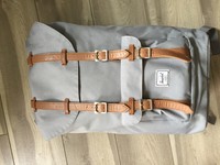 Herschel LITTLE AMERICA Rucksack 25L BackPack grau 