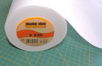 Vlieseline S320 Schabrackeneinlage