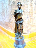 Alte grosse Bronze-Skulptur,aus einer Sammlung