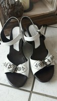 *BELMONDO* Schöne Sandalen Wedges mit Keilabsatz Gr. 38 weiß