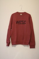 SCHÖNER WESC PULLOVER SWEATER GR.S / 46 BROMBEER
