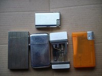  5 Feuerzeuge" Sammlerstücke "