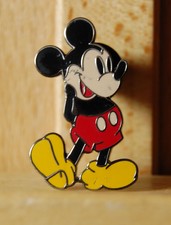 Walt Disney World Mickey Mouse Pin Standing 2