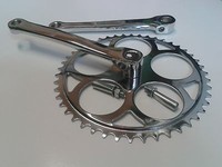 Kurbel Set 46 Zähne für Keiltretlager inklusive Keile Stahl verchromt Fixi Mifa 