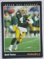 BRETT FAVRE - Pinnacle 1993 #1 Playercard (Green Bay PACKERS) 