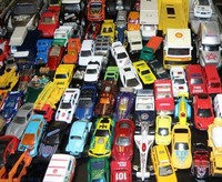 3 kg Spielzeugautos Matchbox Welly Siku Hot Wheels  Majorette usw. Guter Zustand