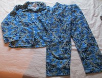  Toddler Boy's 2 Piece Pajama Set.......Size   4 .......Fighter Jets.....Camo...