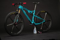 Yeti ASRc Carbon Bike mit Tune, Bike Ahead, MCFK, Gr.M nur 8,8kg NP 10500,-€