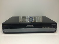 Panasonic NV-HS830 HiFi Stereo S-VHS Videorecorder + FB