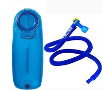 CAMELBAK TRINKBLASE ANTIDOTE ISOLIERTER BIEGSAMER TRINKSCHLAUCH VOLUMEN WÄHLBAR