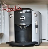 Jura Impressa F50 mit Aufschäumhilfe 