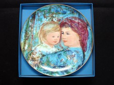 Edna Hibel Mother's Day Plate Michele and Anna 1991