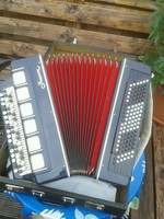 Knopfakkordeon, Bajan! "Unison" Voll mit Melodie-bass Register! Neuwertig