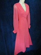 60's Vintage Pink Chiffon Poly Bust Detail Mod Maxi Hippie Goddess Disco Dress M