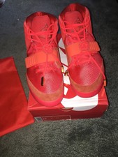 nike yeezy red october