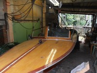 Motorboot DDR , Wellenbinder, Mahagoni Boot