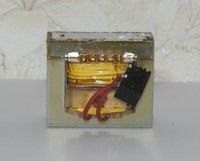 Transformator   Prim.:230V  Sec.:25V  