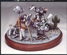 Disney Goofy Donald Pluto Mickey Lt Ed 500 Pewter Lights Camera Action
