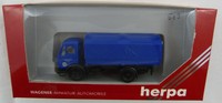 Herpa 806057 Mercedes Benz Pritsche THW OV Landshut 1:87 H0 Neuwertig in OVP 